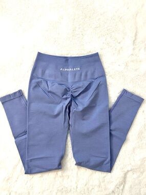 New ALPHALETE Amplify High-Rise Seamless Scrunch Legging • Violet Purple • Small